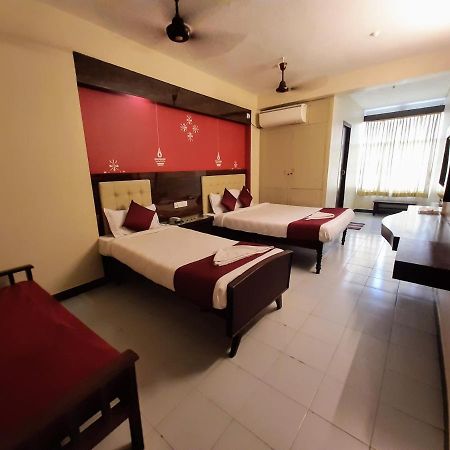 Ravi Krishna Inn Puducherry Eksteriør billede