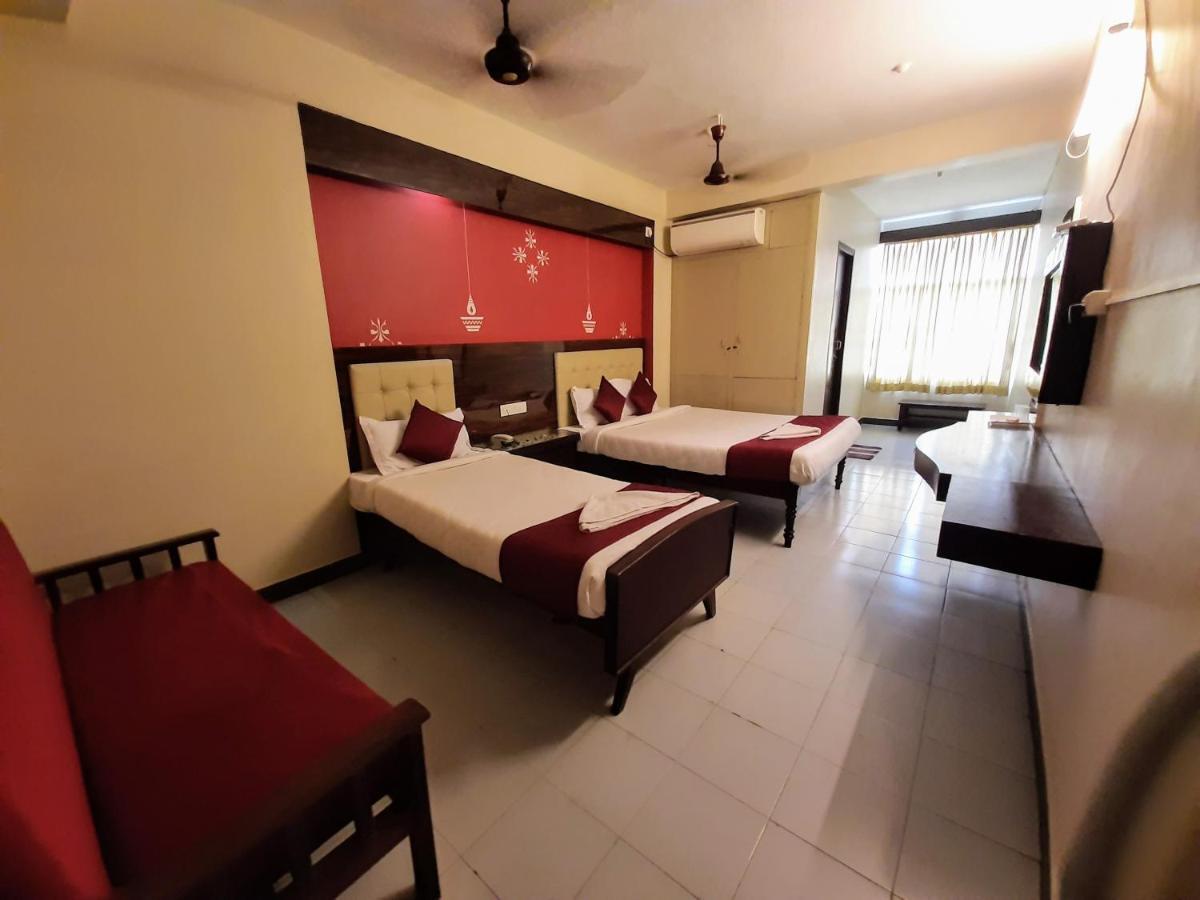 Ravi Krishna Inn Puducherry Eksteriør billede